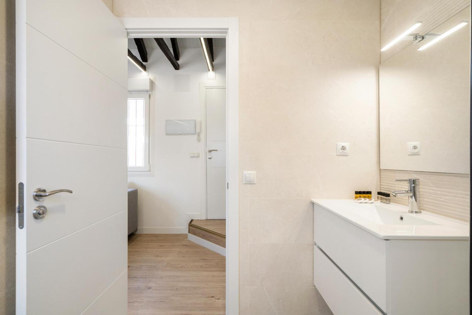 Apartamentos En La Avda De La Albufera Alquiler Temporal Μαδρίτη Εξωτερικό φωτογραφία